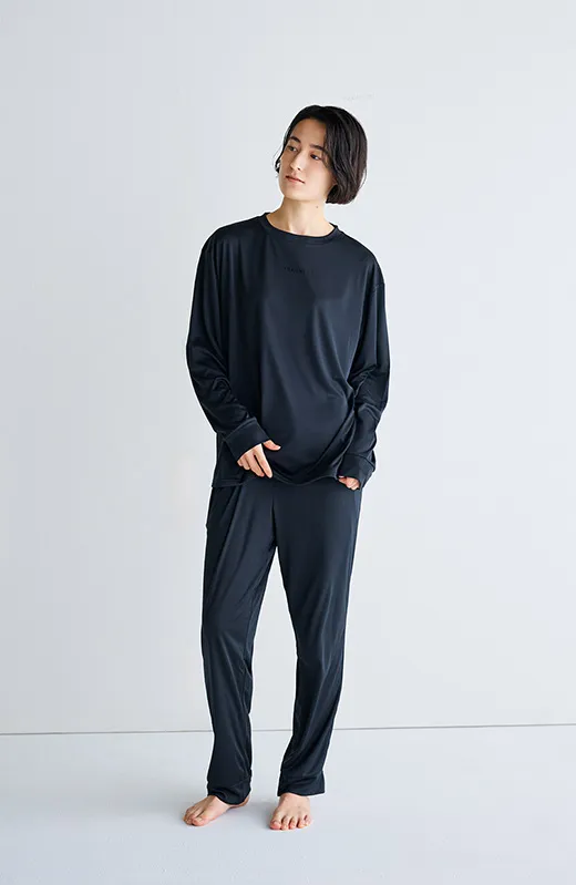 モデル176㎝ ブラック LLサイズ着用