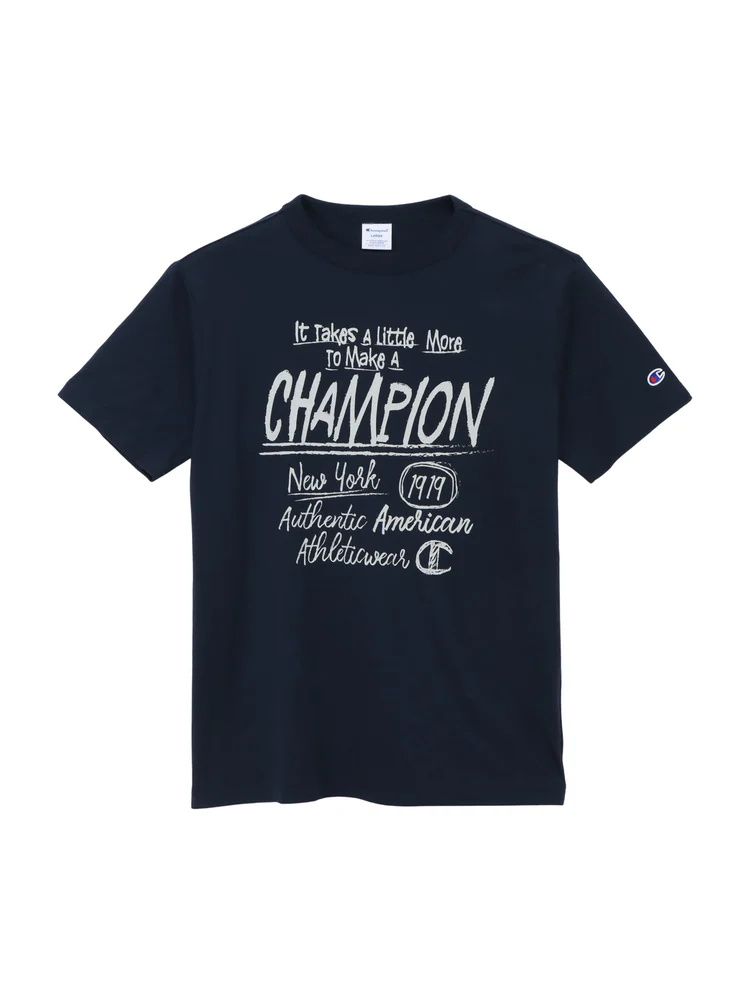 【Champion(チャンピオン)】テガキフォントTシャツ